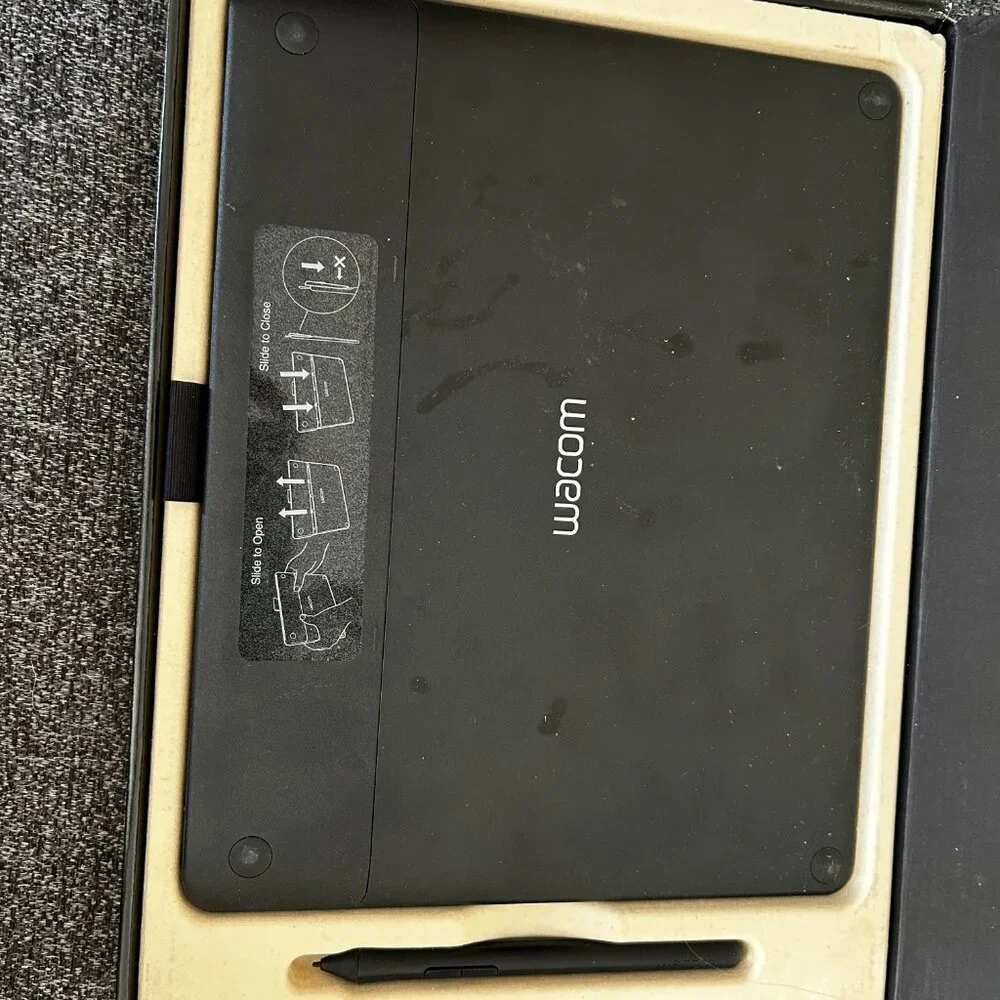 WACOM INTUOS